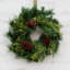 Couronne de noël classique 24 po pinecone