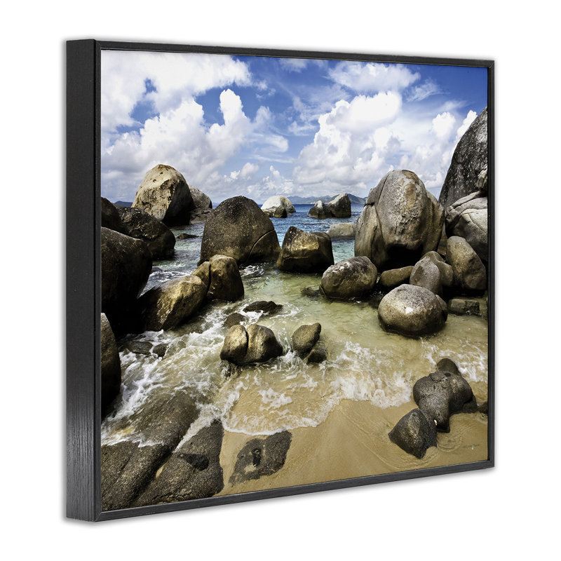 Giclée encadrée The Baths Rocky Coastline, design par Seven Trees Design, H 11 po x l 14 po, Giclée encadrée noir minuit