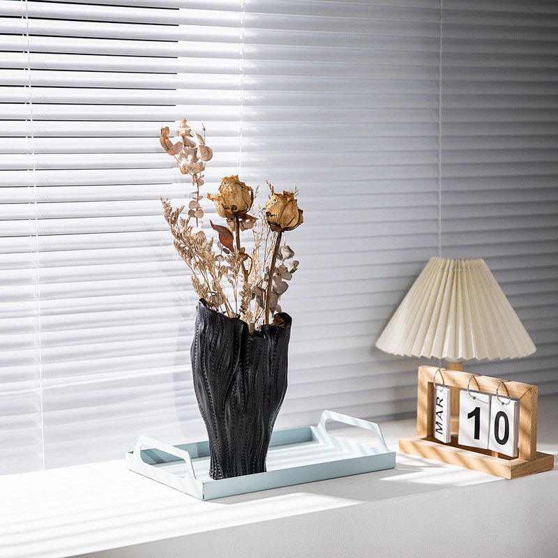 Emest Handmade Ceramic / Porcelain Table Vase, Black