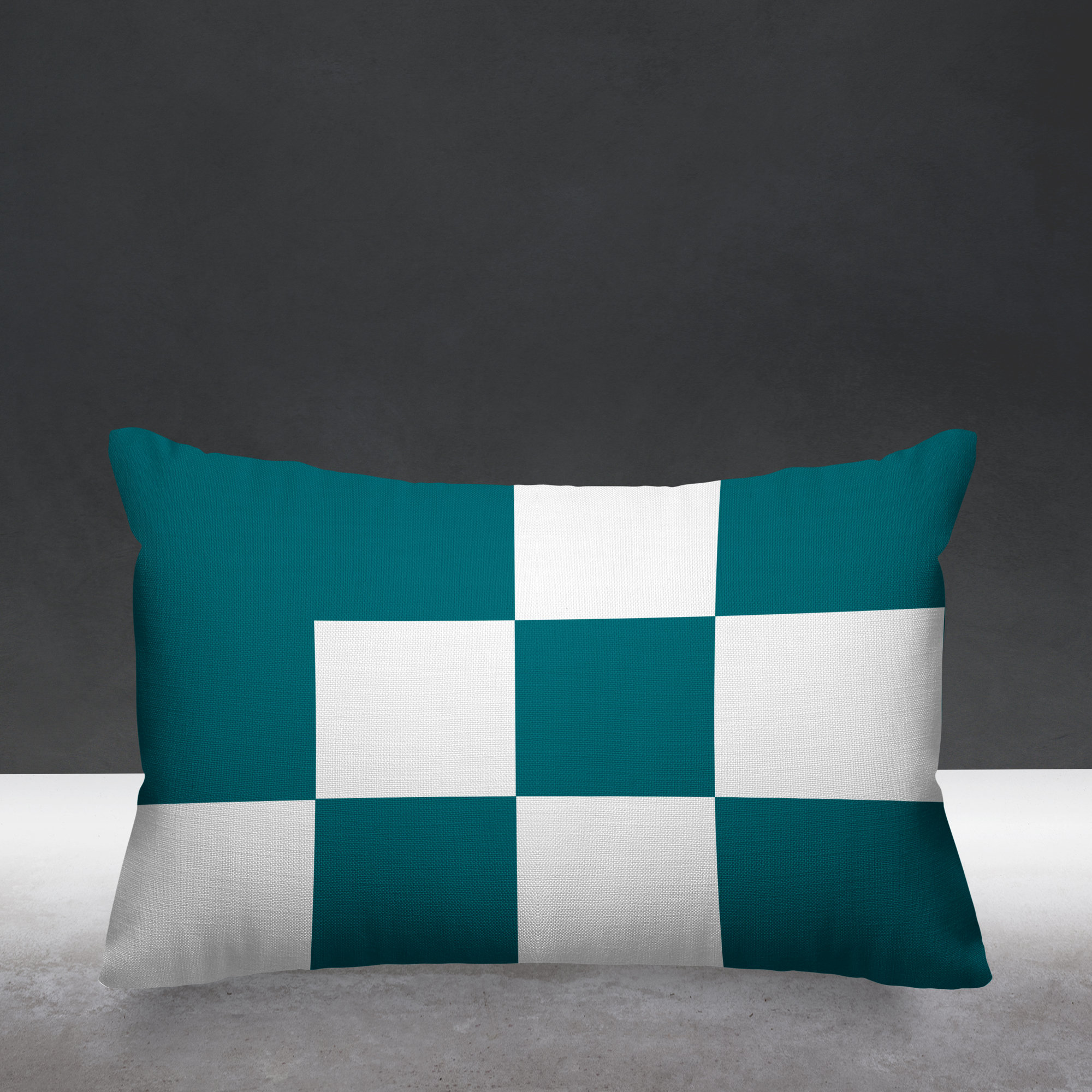 York Geometric Indoor/Outdoor Throw Pillow, Green