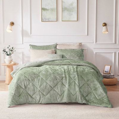 4Pcs Velvet Duvet For King/ King - Featuring Diamond Quilting And Button Closure