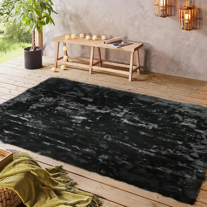 Tapis en fourrure de lapin noir vif_10 x 14 pi, Rectangle 10 pi x 14 pi