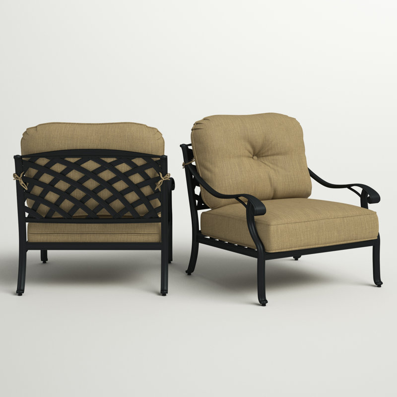 Chaise de patio avec coussins Frazee