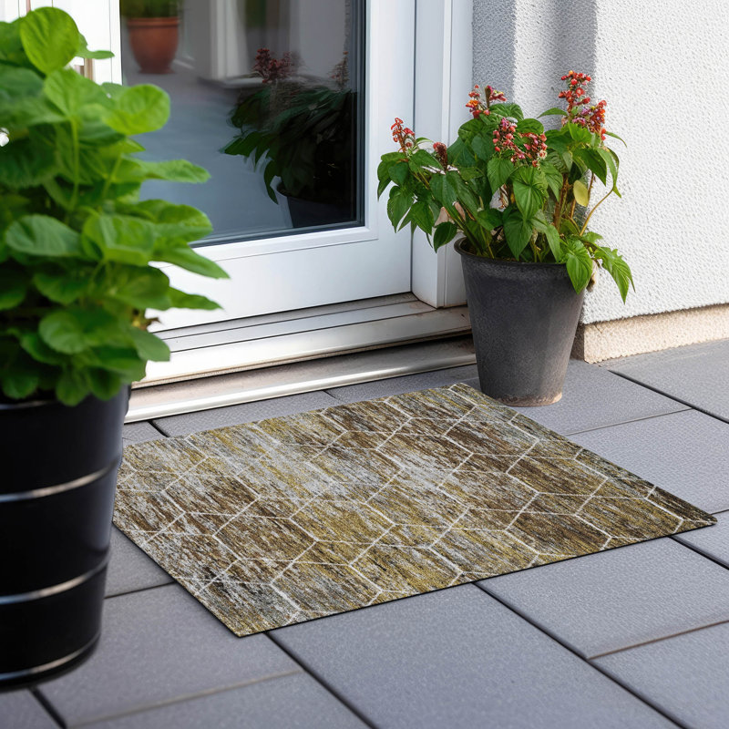 Machine Washable Indoor/Outdoor Xhevrie Brown Rug, Rectangle 1'8" x 2'6"
