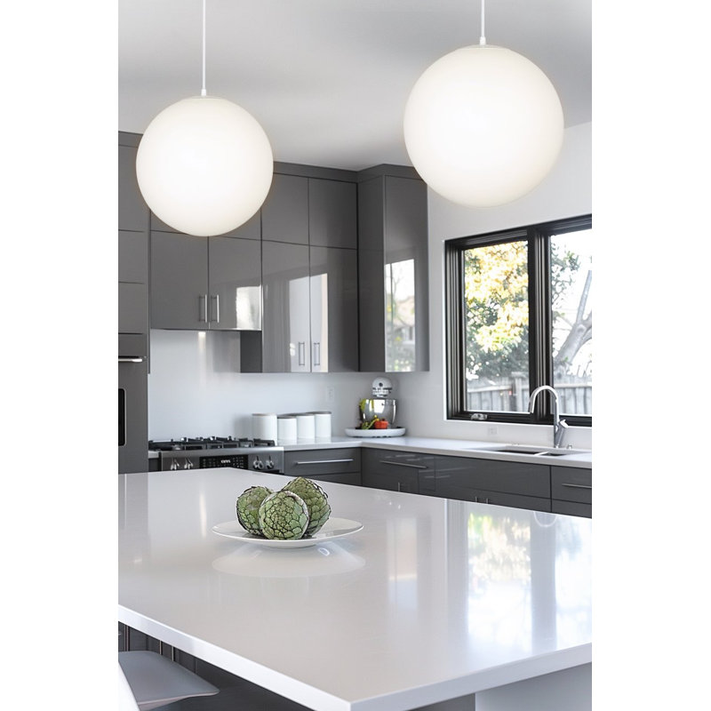 Luminaire suspendu en forme de globe à 1 lumière Ailet, H 78,5 po x l 14 po x P 14 po