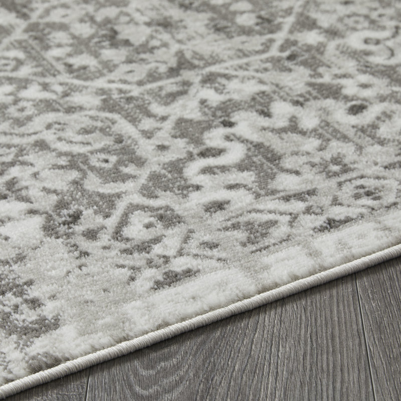 Tapis oriental gris en polypropylène tissé à la main Ragheb, Rectangle 5 pi 3 po x 7 pi 3 po