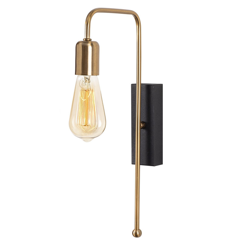 Suzen Armed Sconce