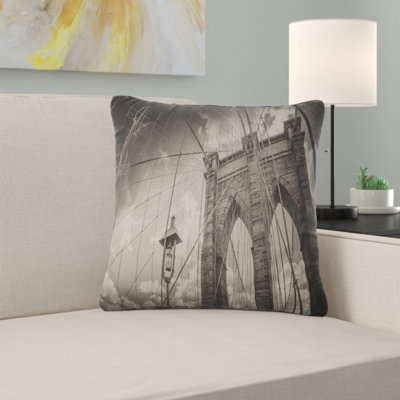 Cityscape vue haut du coussin de pont brooklyn
