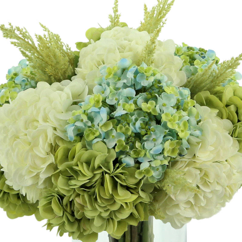 Arrangement floral hydranges dans un vase, Bleu, blanc, vert