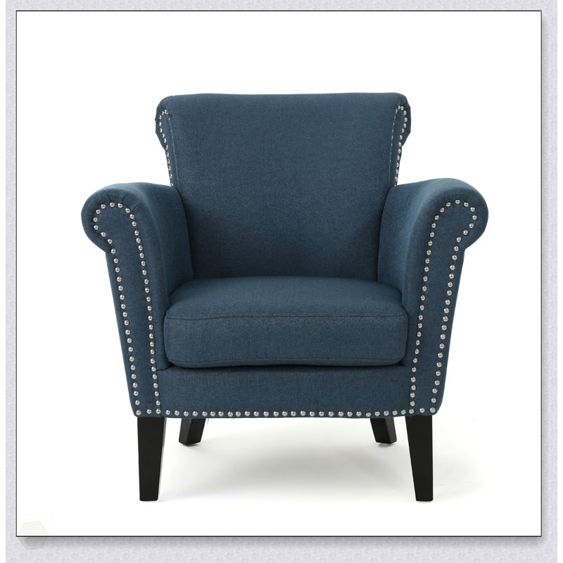 Luxueux fauteuil club rembourré au design élégant et aux sièges confortables, parfait pour les salons et les chambres modernes.