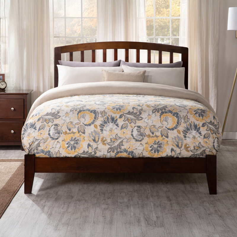  Richmond Solid Wood Foundation Bed, Full, Walnut