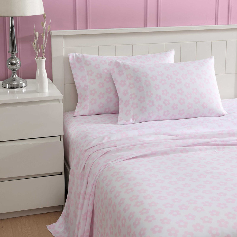 Betsey Johnson Printed Novelty Sheet Sets, Twin Sheet Set with 1 Standard Pillowcase, Retro Daisy Pink