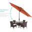 Parasol de terrasse en polyester à énergie solaire 10 pi avec éclairage à DEL avec inclinaison et tissu résistant aux rayons UV-97884591