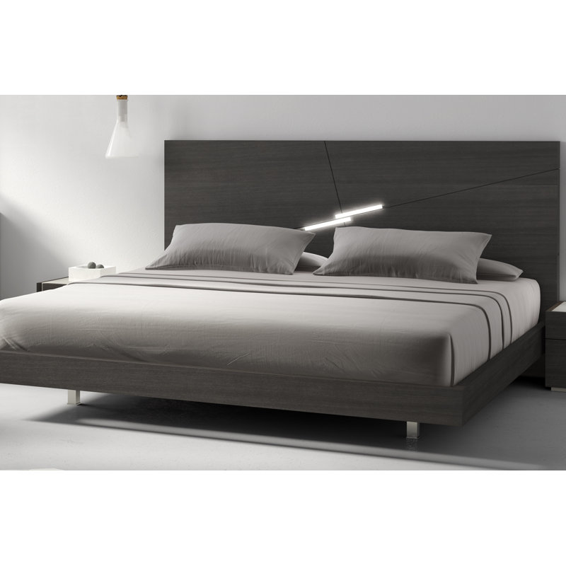 Lit plateforme en bois massif Mcginty, Grand, Brun / gris / transparent