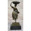 Figurines et sculptures