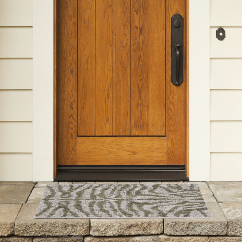Aviyanna Performance Animal Print Indoor/Outdoor Area Rug, Rectangle 2' x 3'7"