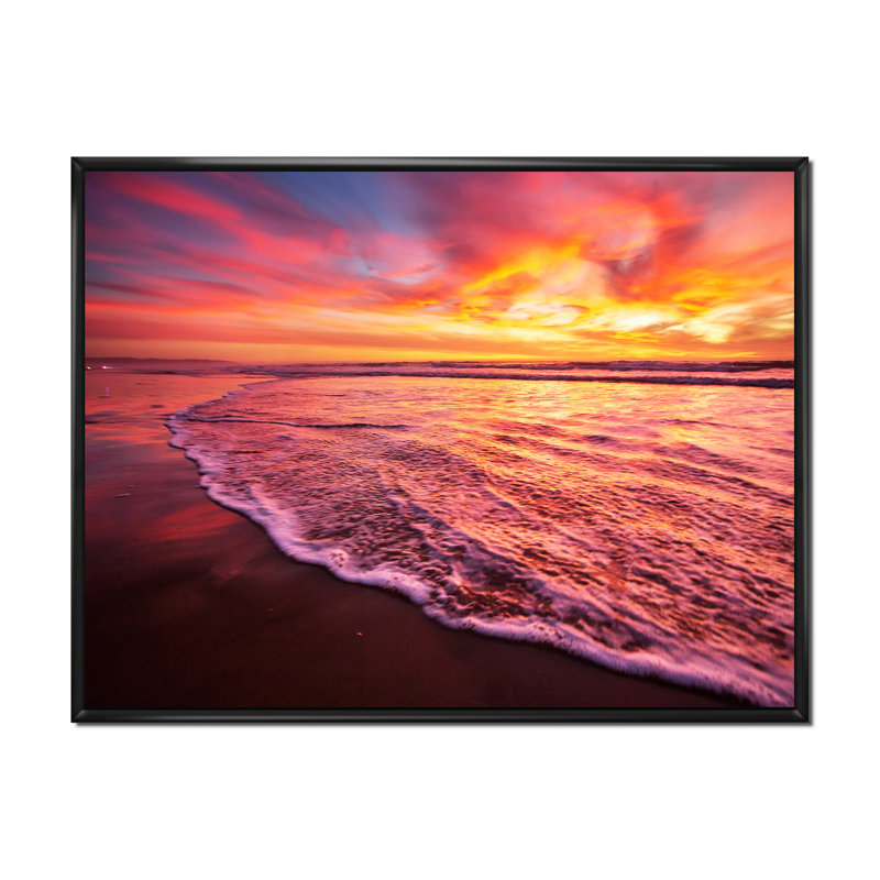 Coucher de soleil rose foncé et jaune au-dessus de l'océan - reproduction sur toile, H 16 po x l 32 po