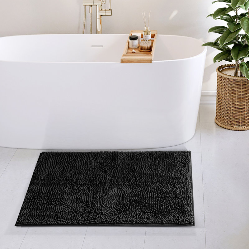 Tapis pour salle de bain en chenille ultra absorbant Kalyce, L 20 po x L 32 po, Noir