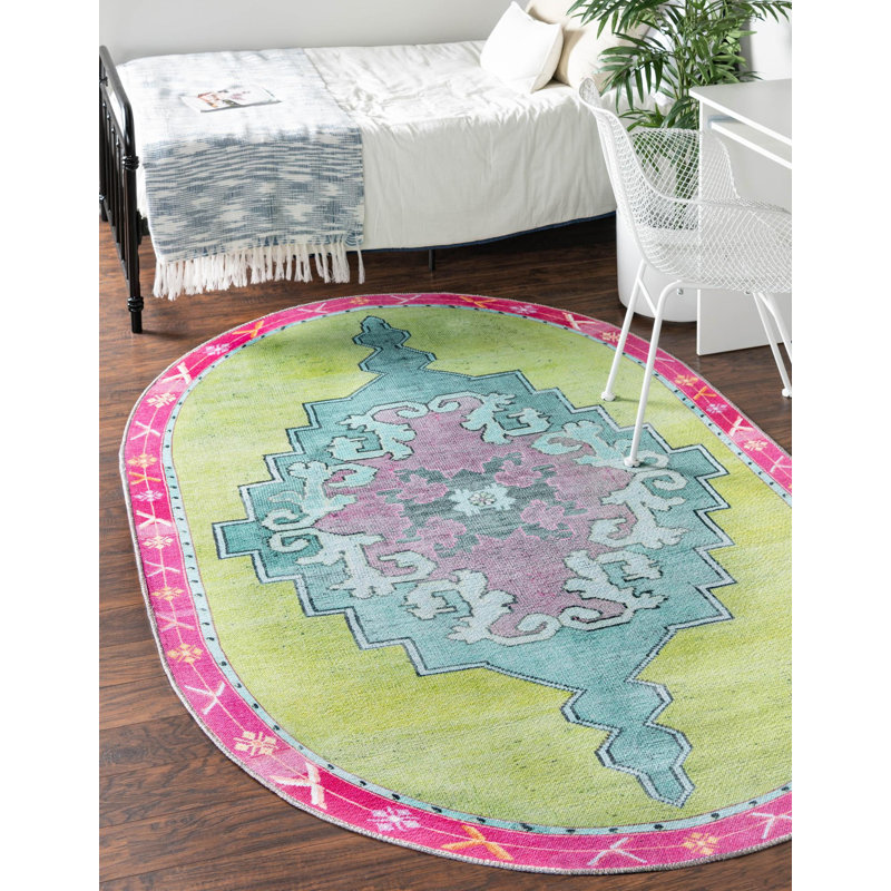 Tapis traditionnel bleu oppi, Ovale 5 pi x 8 pi
