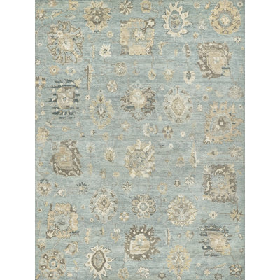 Heirloom Wool Floral Area Rug