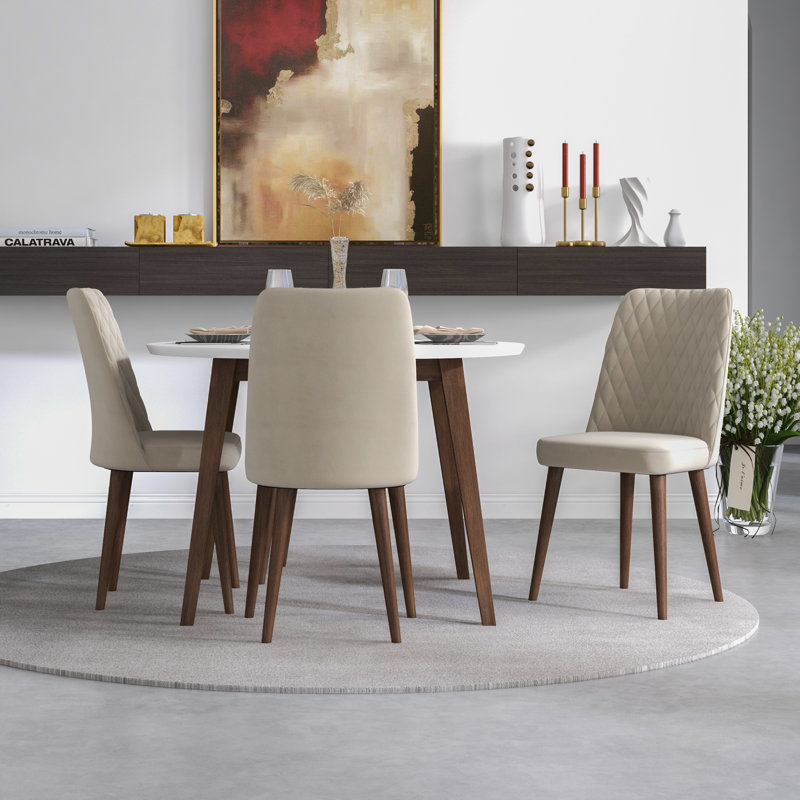 Ensemble de salle à manger en bois d'eucalyptus pour 4 personnes Carstarphen