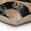 Coussin lombaire luxueux en velours de soie noir et naturel 16 po x 24 po avec insert en duvet