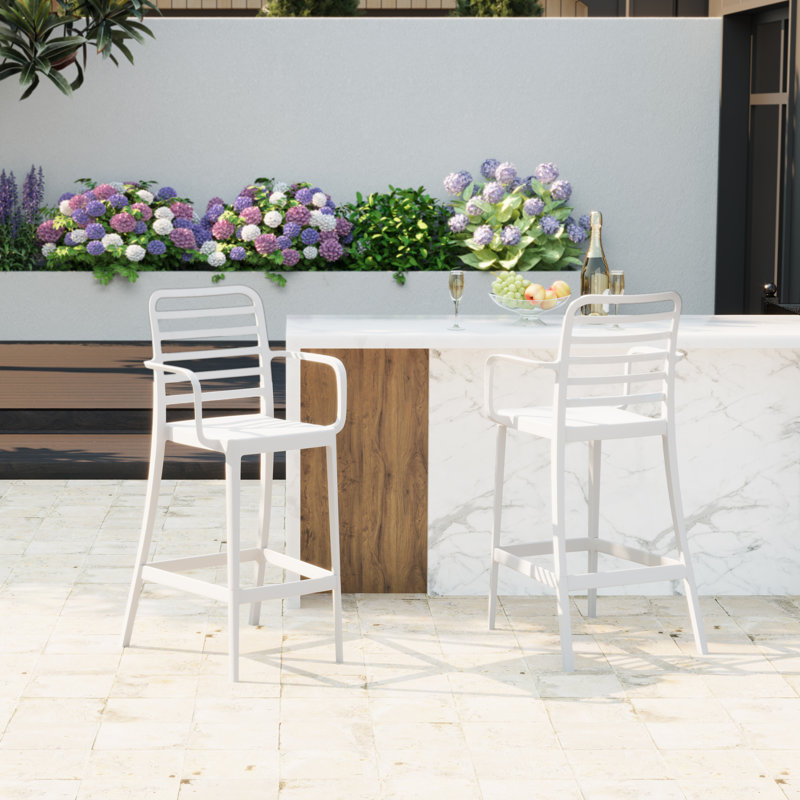 29.5" Outdoor Bar Stool, White