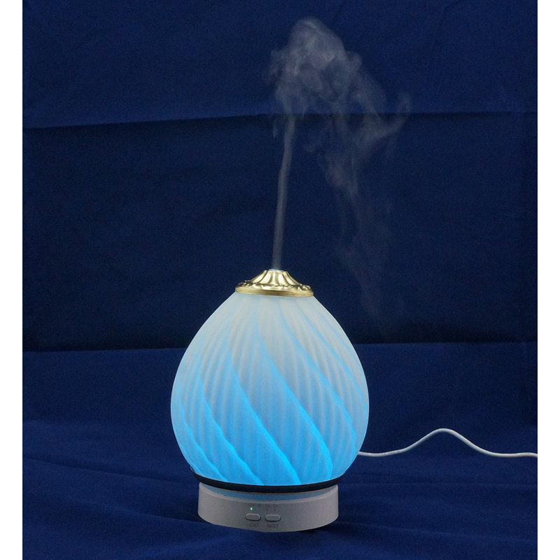 Diffuseur d'aromathérapie à l'huile essentielle d'Amenia