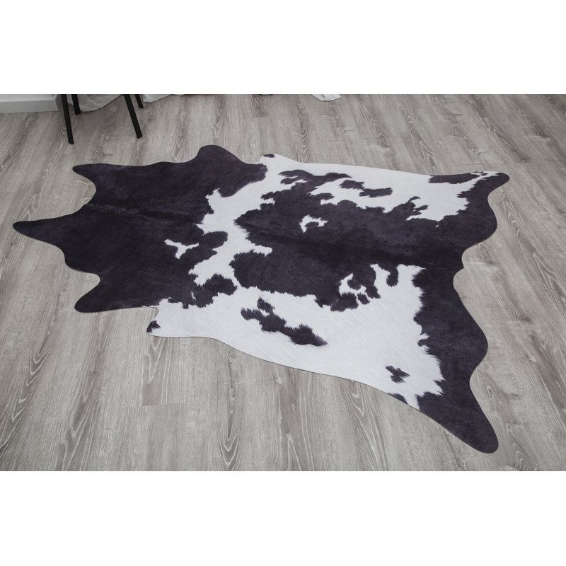 Wickersham Cowhide Indoor Rug