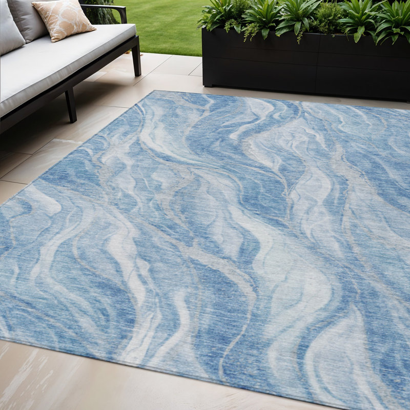 Tapis intérieur lavable abstrait bleu et bleu ciel HomeRoots 5 pi x 8 pi