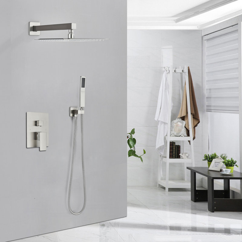 Système de douche complet avec valve brute, Nickel brossé