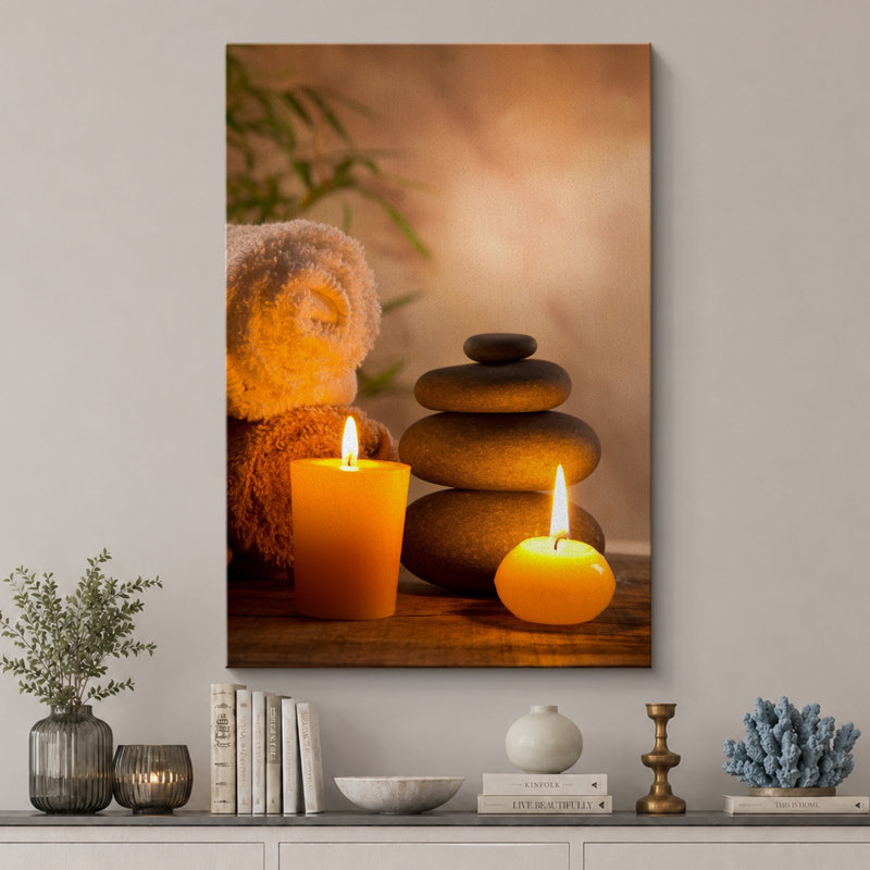 «Zen Stones Massage Spa with Warm Burning Candle», impression verticale sur toile, art mural, H 36 po x l 24 po, Toile tendue