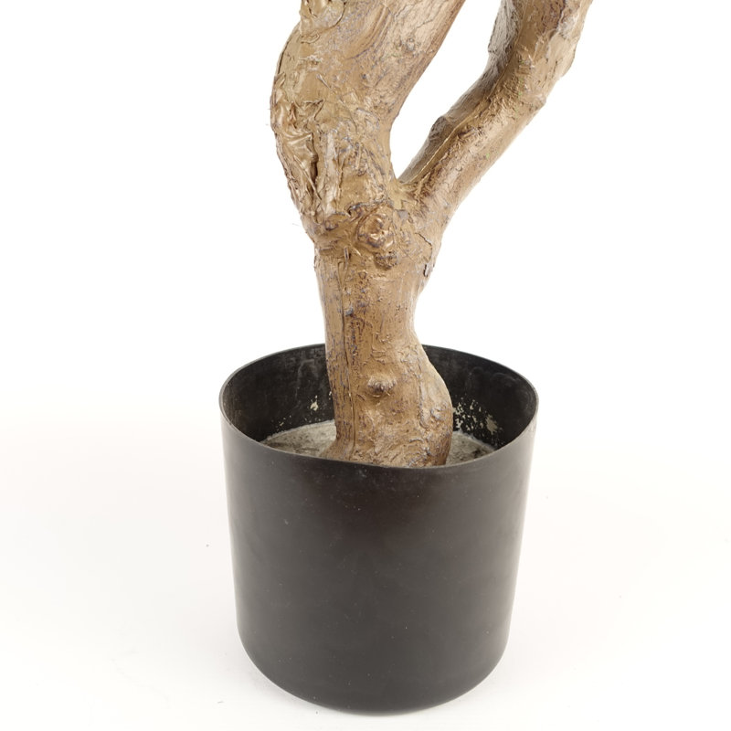 Annistyn 105cm Faux Yucca Tree in Pot
