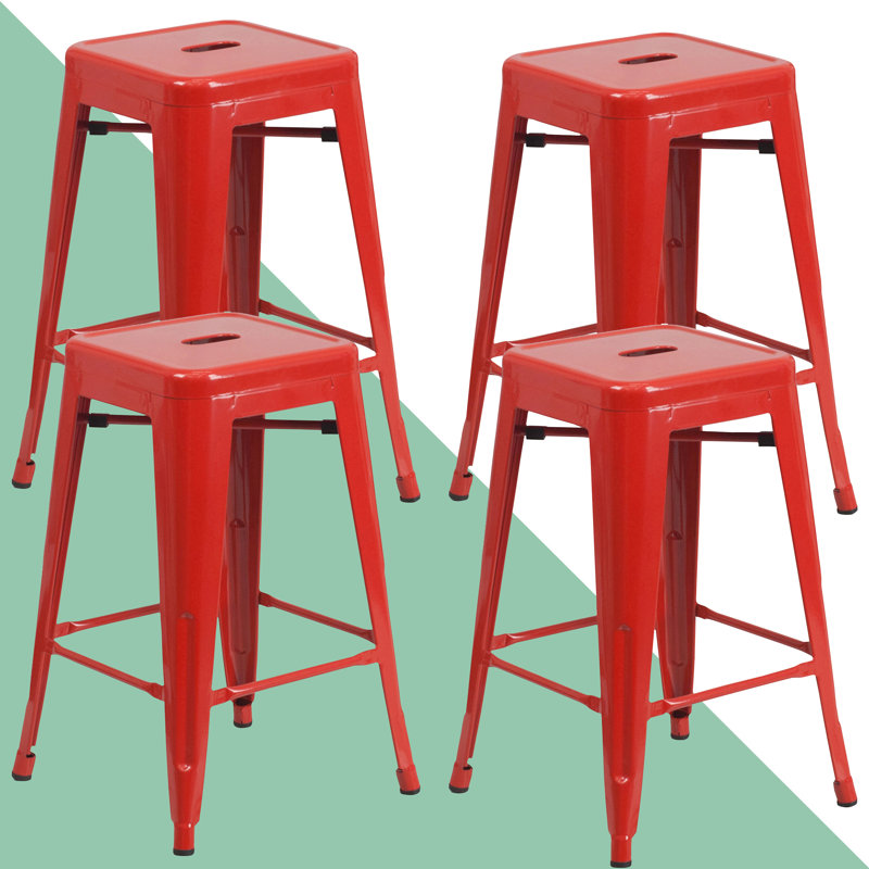 Tabouret de comptoir 24 po avec cadre en métal Juddson, ensemble de 4 tabourets d'intérieur et d'extérieur, Rouge