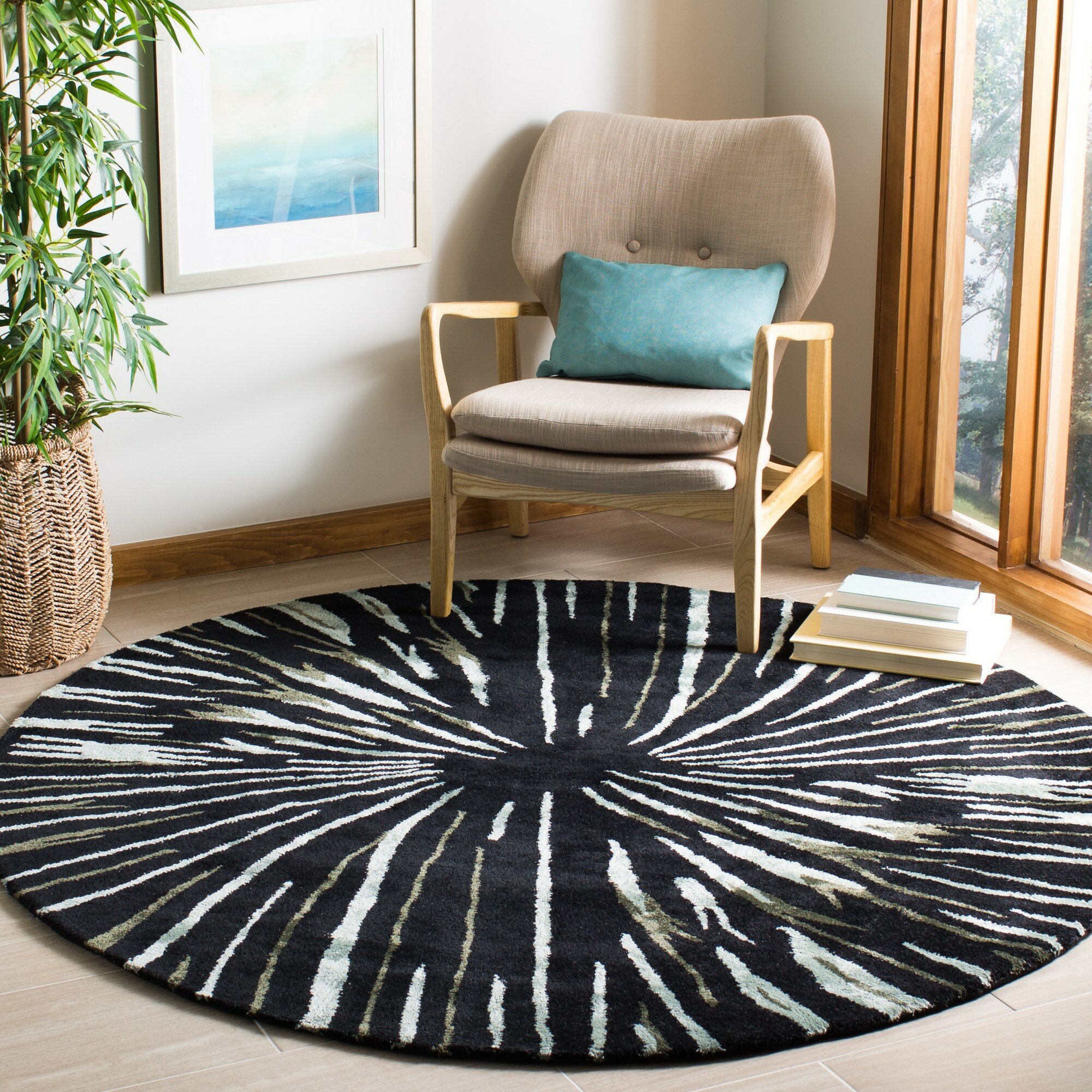 Swind Oriental Hand-Tufted Wool Charcoal/Ivory Area Rug