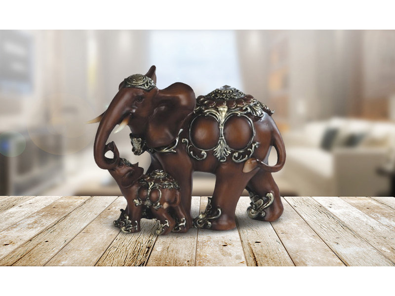 Figurine éléphant en bois 8 po H