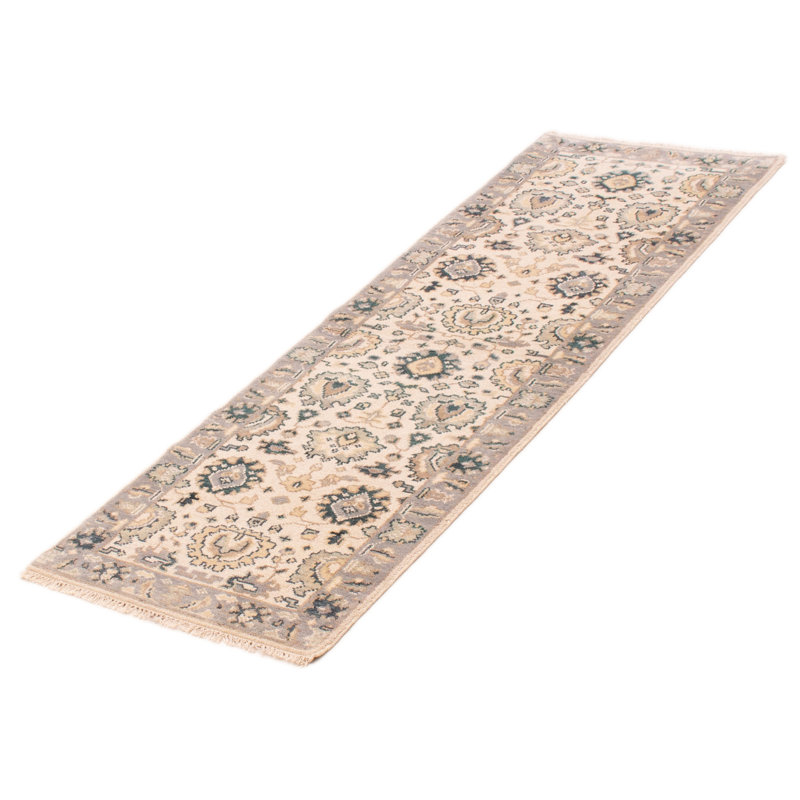 Tapis de couloir unique en laine nouvel âge 2 pi 7 po x 8 pi crème