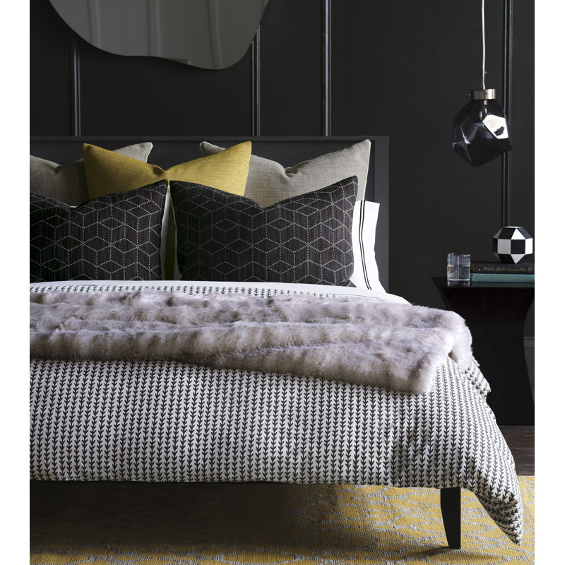 Bowie Modern & Contemporary Cotton Geometric Shapes Comforter, Super King Comforter, Button Tufted