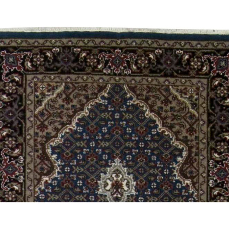 Hand Woven Oriental Area Rug