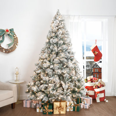 Traditional Snow-Flocked Christmas Tree with Warm Lights – Pre-Lit Pine Tree with Durable Metal Stand for a Festive Holiday Atmosphere