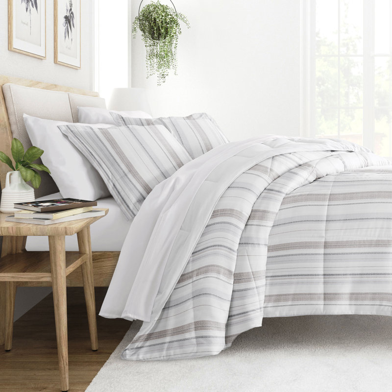 White King Reversible Down Microfiber Comforter Set