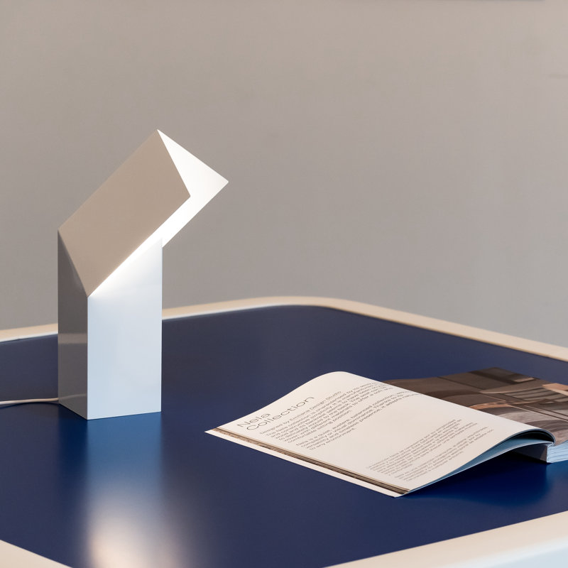 Lineair LED Table Lamp, White