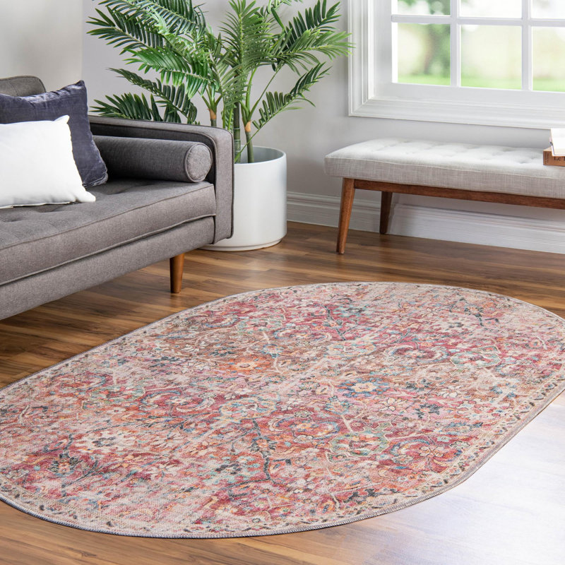 Tapis floral tissé à la machine Engelhardt en chenille ivoire / rose, Ovale 4 pi 1 po x 6 pi 1 po