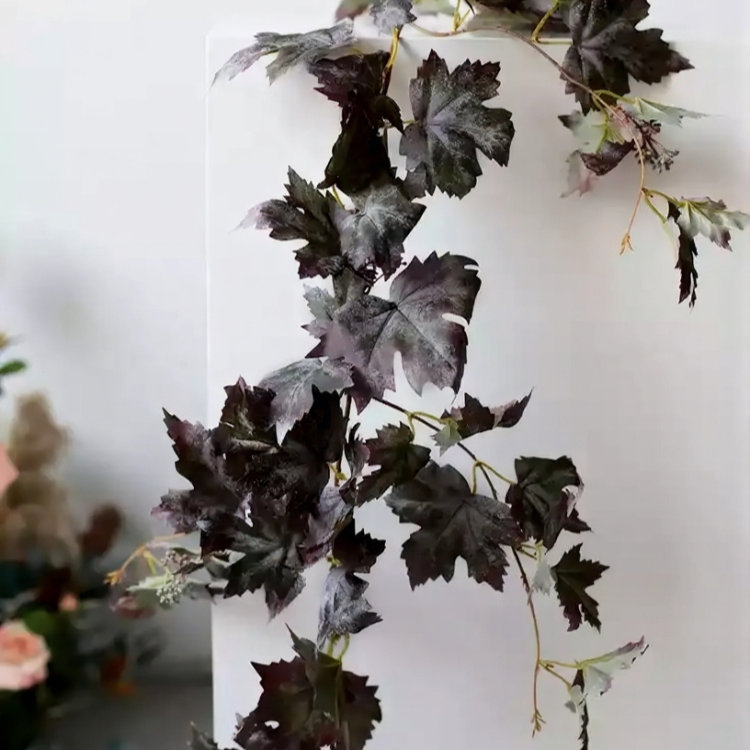 Guirlande Moody Wine Grapevine - 59 po, [B] 3 Stems