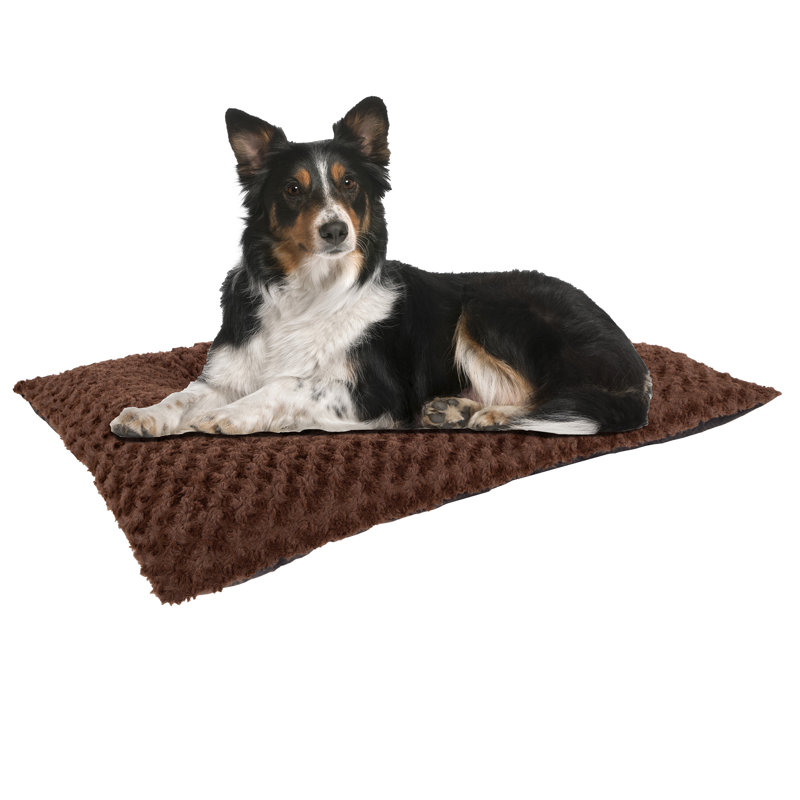  Lit pour chien en fausse fourrure PETMAker, Moyen (L) 36 po x (l) 24 po x (H) 2,5 po, Chocolat / Brun