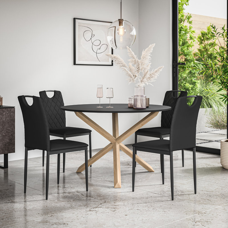 Daraich 4 - Person Dining Set, Black/Oak/Black