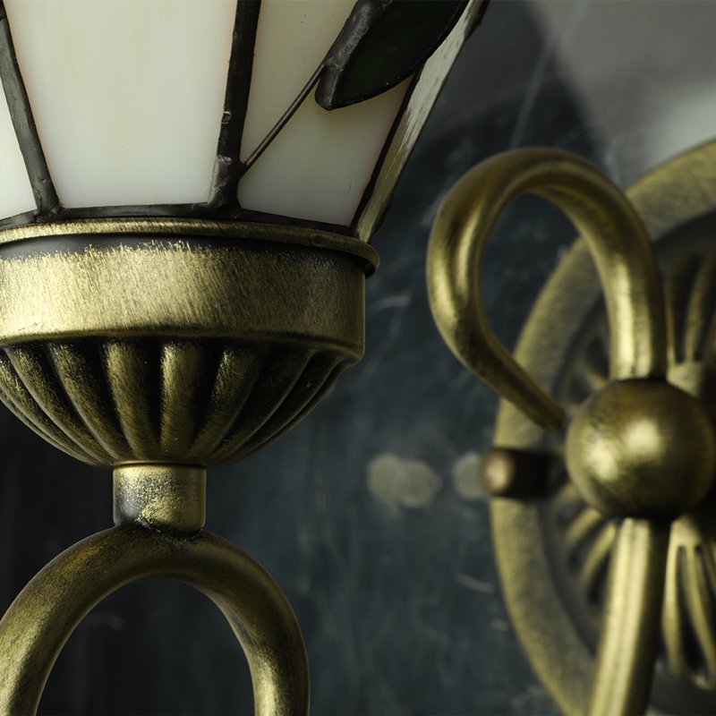 Lonon Armed Sconce