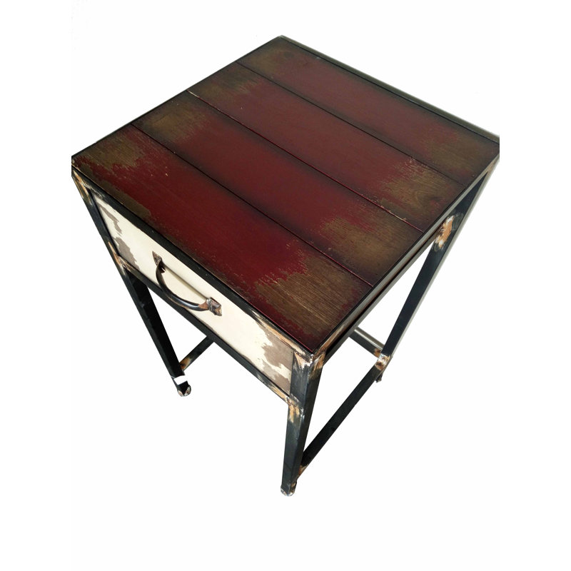 Dugazon 17.25'' W Metal Nightstand