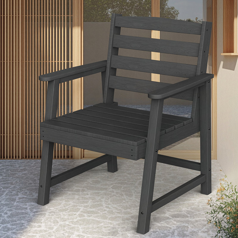 Chaise de salle à manger d'extérieur simple toutes saisons avec imitation grain de bois, convenant à de multiples cas de figure et offrant une durabilité accrue.