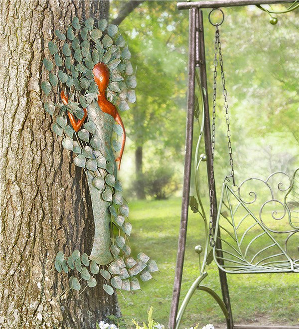 Décoration murale femme en métal